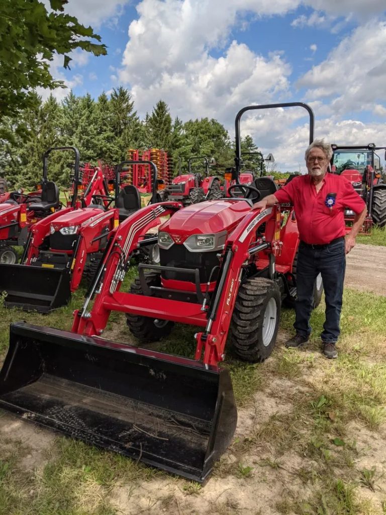 Jim Davis celebrates his retirement from Connect Equipment Corporation.